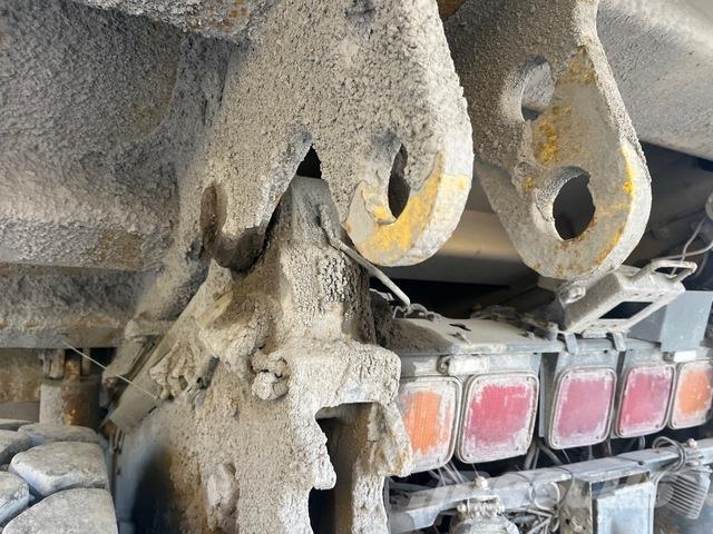 Komatsu HD405-7 Karjeriniai savivarčiai