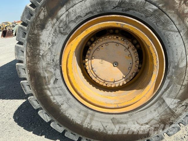 Komatsu HD465-7EO Dumper - Knickgelenk