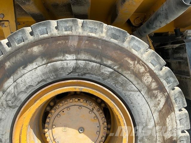 Komatsu HD465-7EO Dumper - Knickgelenk