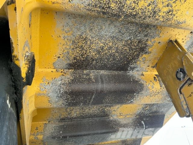 Komatsu HD465-7EO Dumper - Knickgelenk