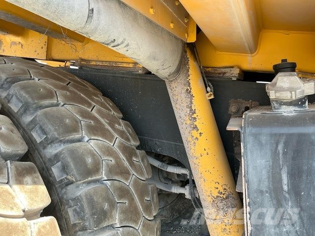 Komatsu HD465-7EO Dumper - Knickgelenk