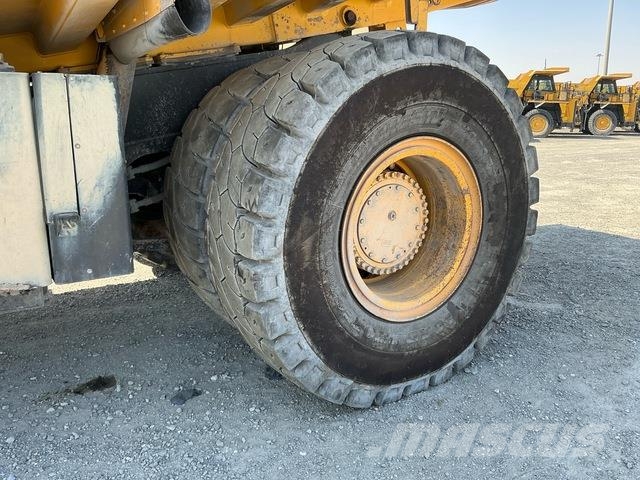 Komatsu HD465-7EO Dumper - Knickgelenk