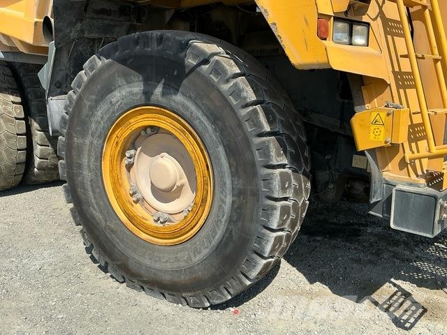 Komatsu HD465-7EO Dumper - Knickgelenk