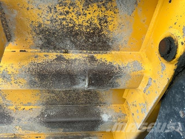 Komatsu HD465-7EO Dumper - Knickgelenk