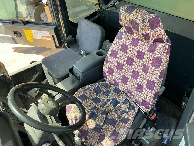 Komatsu HD465-7EO Dumper - Knickgelenk