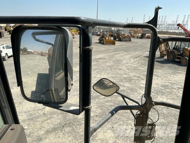 Komatsu HD465-7EO Dumper - Knickgelenk