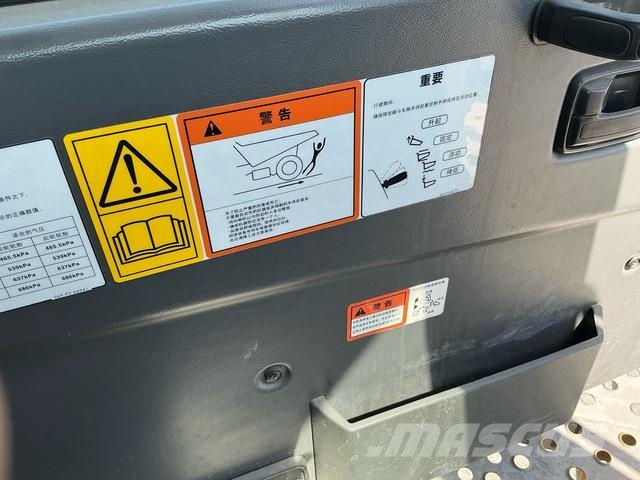 Komatsu HD465-7EO Dumper - Knickgelenk
