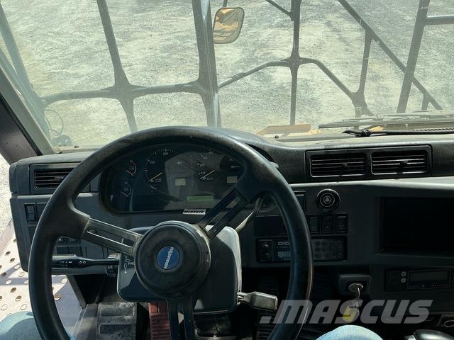 Komatsu HD465-7EO Dumper - Knickgelenk
