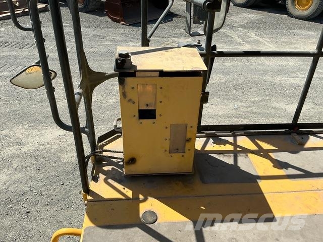 Komatsu HD465-7EO Dumper - Knickgelenk