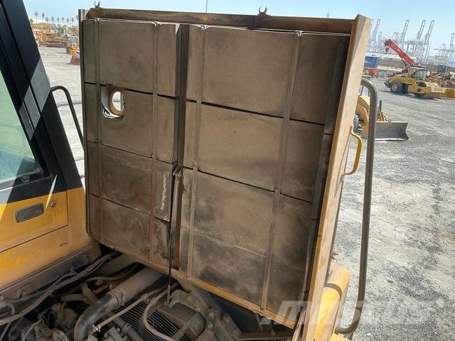 Komatsu HD465-7EO Dumper - Knickgelenk