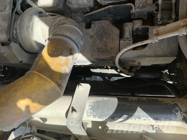 Komatsu HD465-7EO Dumper - Knickgelenk
