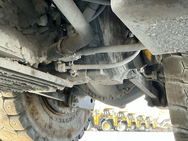 Komatsu HD465-7EO Dumper - Knickgelenk