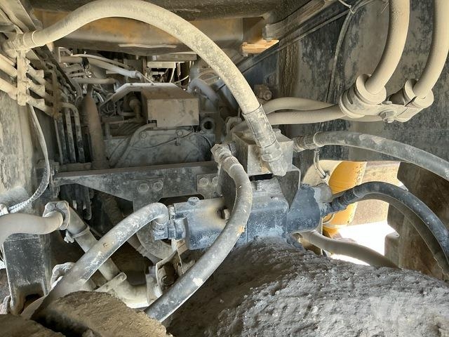 Komatsu HD465-7EO Dumper - Knickgelenk