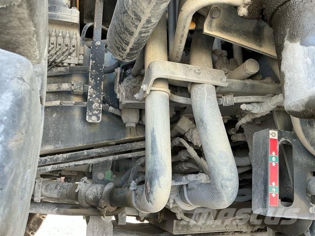 Komatsu HD465-7EO Dumper - Knickgelenk