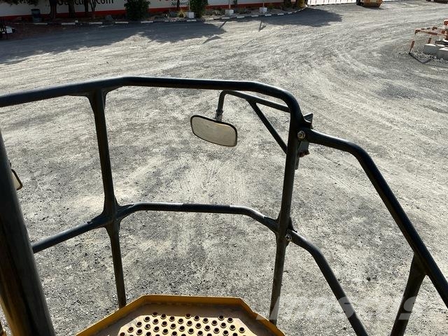 Komatsu HD465-7EO Artikulētie pašizgāzēji