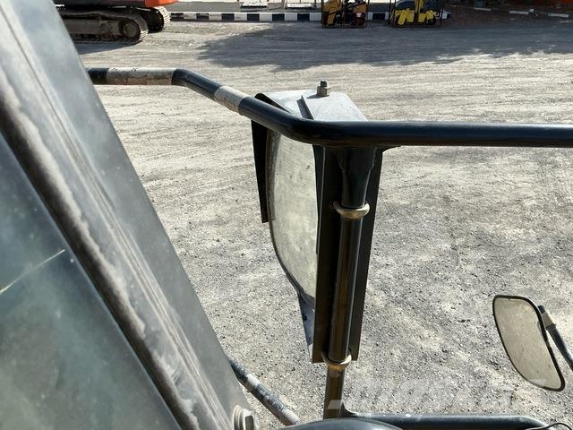 Komatsu HD465-7EO Artikulētie pašizgāzēji