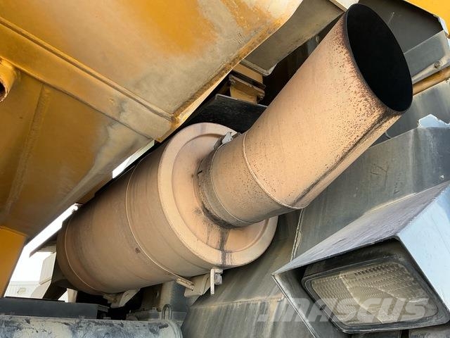 Komatsu HD465-7EO Artikulētie pašizgāzēji