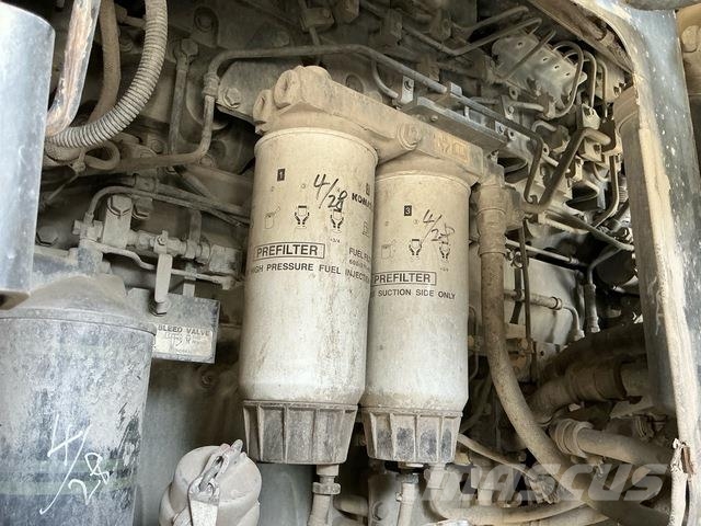Komatsu HD465-7EO Artikulētie pašizgāzēji