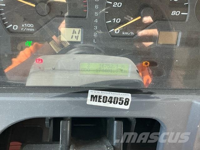 Komatsu HD465-7EO Artikulētie pašizgāzēji
