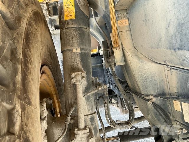 Komatsu HD465-7EO Artikulētie pašizgāzēji