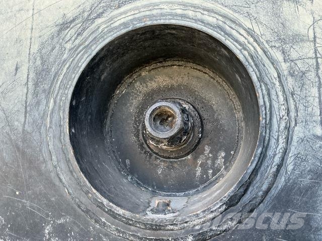 Komatsu HD465-7EO Artikulētie pašizgāzēji