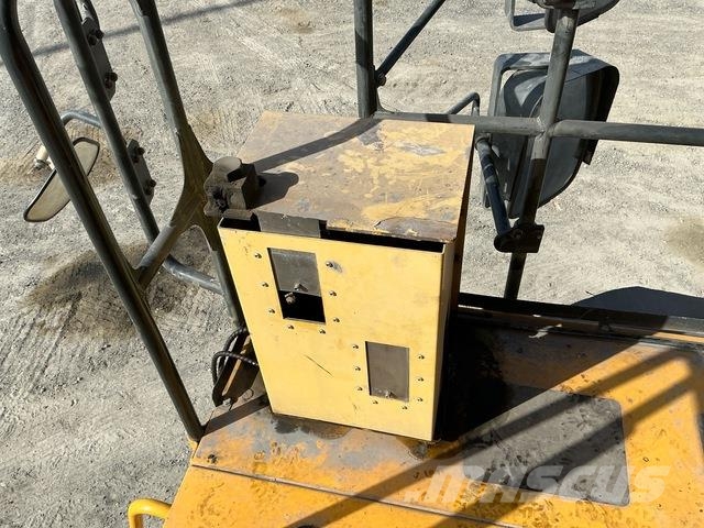 Komatsu HD465-7EO Artikulētie pašizgāzēji
