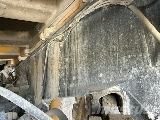 Komatsu HD465-7EO Artikulētie pašizgāzēji
