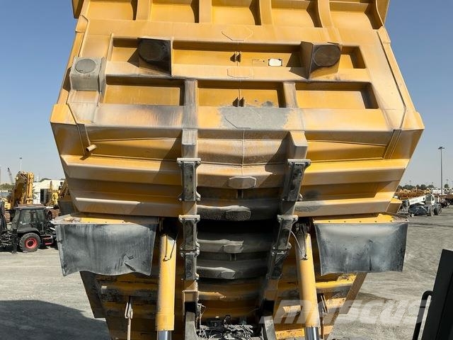 Komatsu HD465-7EO Artikulētie pašizgāzēji