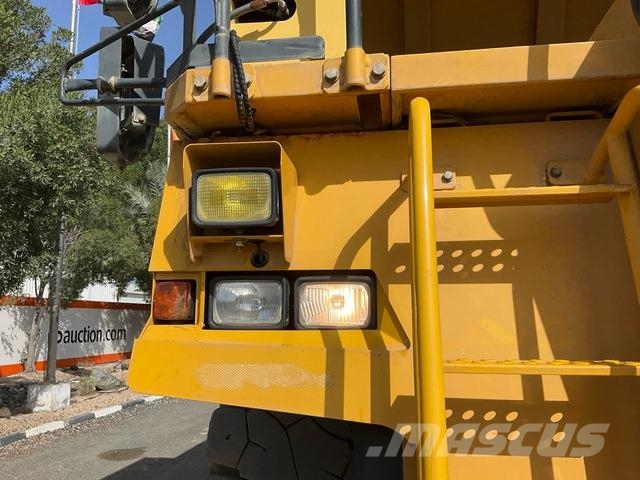 Komatsu HD465-7EO Artikulētie pašizgāzēji