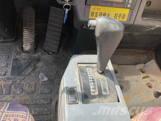 Komatsu HD465-7EO Artikulētie pašizgāzēji