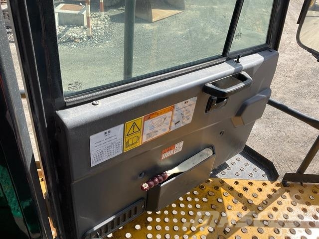 Komatsu HD465-7EO Artikulētie pašizgāzēji