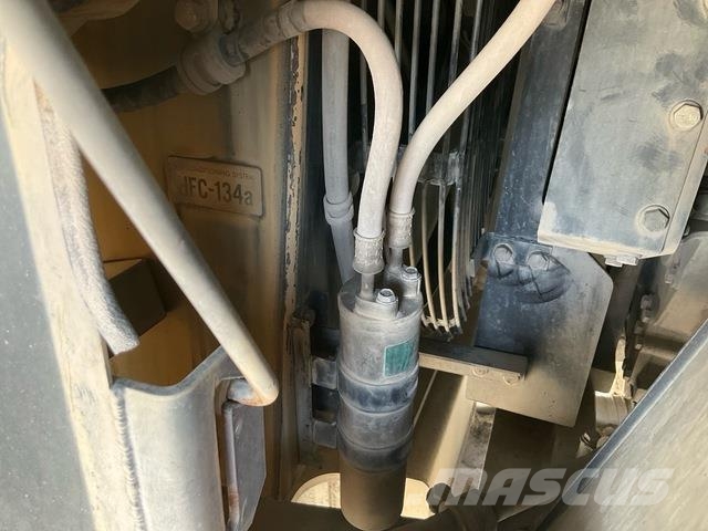 Komatsu HD465-7EO Artikulētie pašizgāzēji