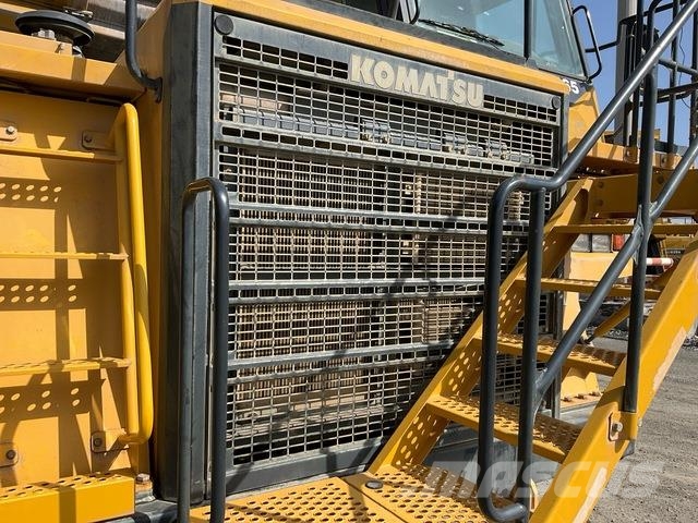 Komatsu HD465-7EO Artikulētie pašizgāzēji