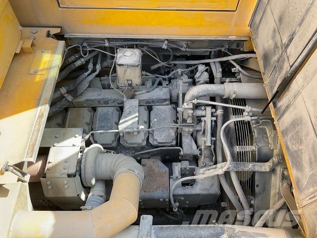 Komatsu HD465-7EO Artikulētie pašizgāzēji