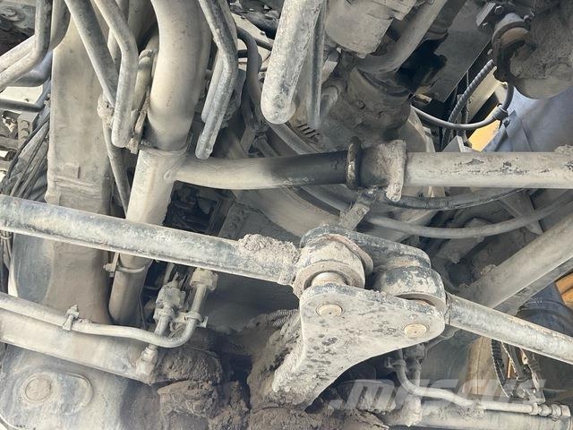 Komatsu HD465-7EO Artikulētie pašizgāzēji