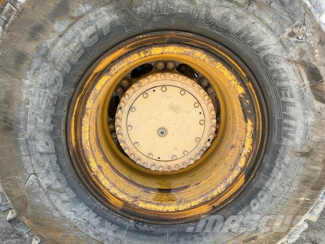 Komatsu HD465-7EO Artikulētie pašizgāzēji
