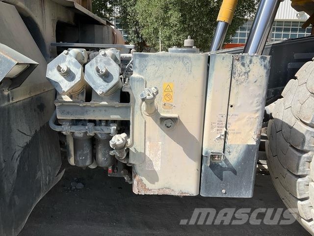 Komatsu HD465-7EO Artikulētie pašizgāzēji