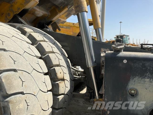 Komatsu HD465-7EO Artikulētie pašizgāzēji