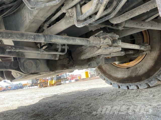 Komatsu HD465-7EO Artikulētie pašizgāzēji