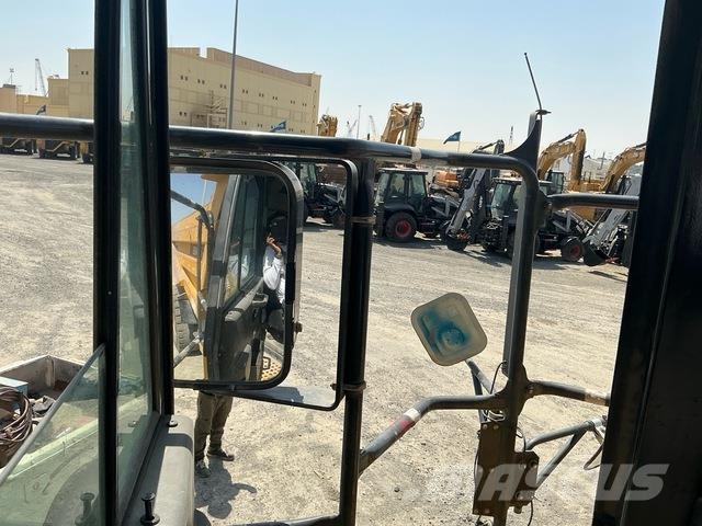Komatsu HD465-7EO アーティキュレート式ダンプトラック