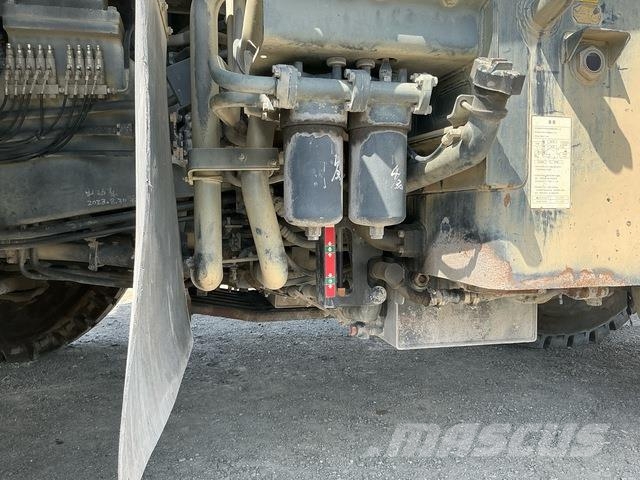 Komatsu HD465-7EO アーティキュレート式ダンプトラック