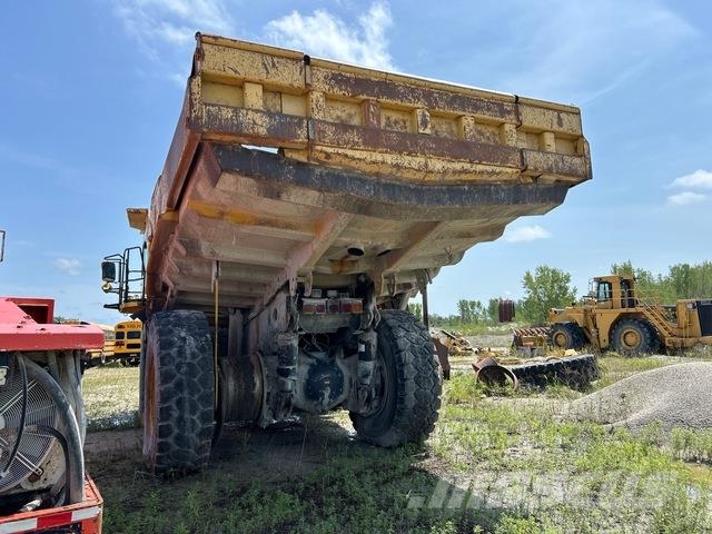 Komatsu HD605-7E0 Karjeriniai savivarčiai