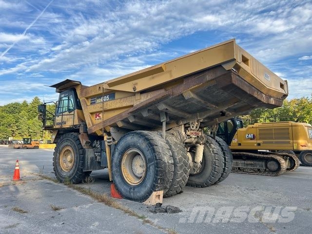 Komatsu HD605-7E0 Terrængående lastbiler