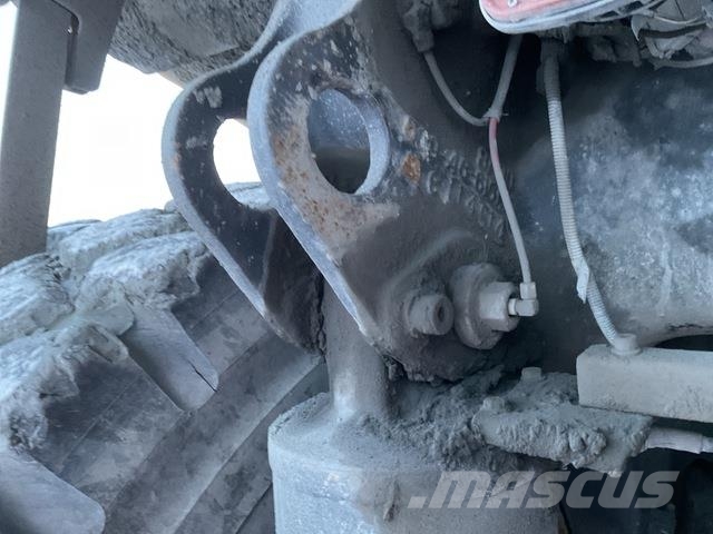 Komatsu HD605-7EO Kĺbové nákladné autá