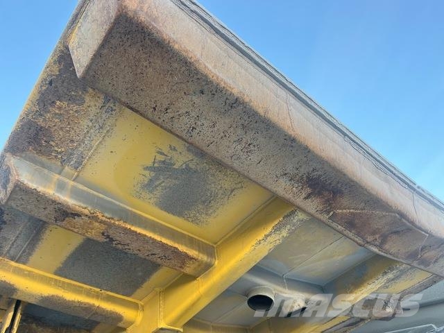 Komatsu HD605-7EO Зчленовані самоскиди