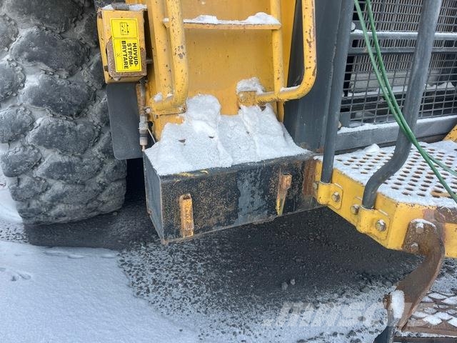 Komatsu HD605-7EO Зчленовані самоскиди