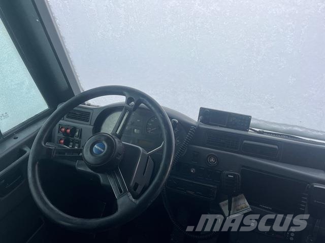 Komatsu HD605-7EO Зчленовані самоскиди