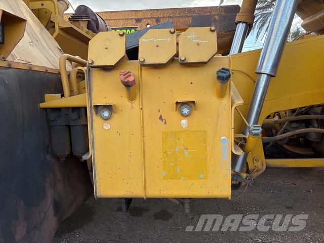 Komatsu HD785-5 Articulated Haulers