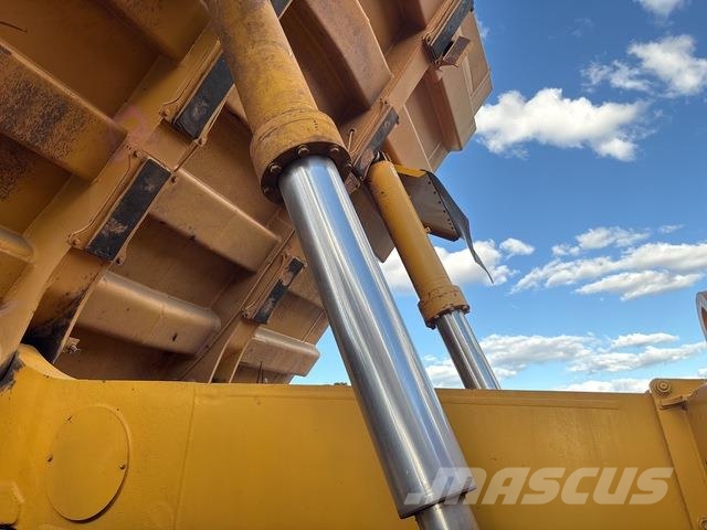 Komatsu HD785-5 Articulated Haulers