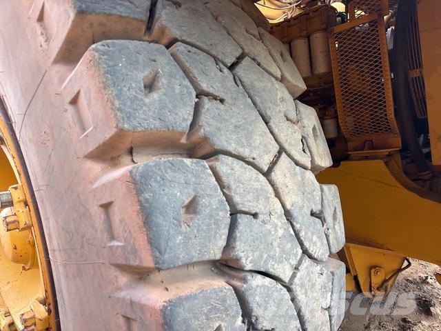 Komatsu HD785-5 Articulated Haulers